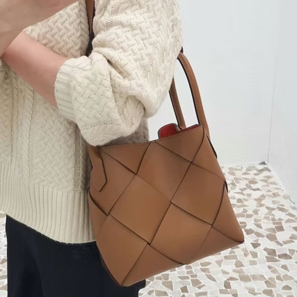 Caramel Woven Leather Bucket Bag, Loop Handles, Removable Shoulder Strap, NWOT - Picture 16 of 16